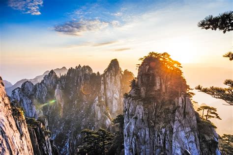 Die Lichtenstein-Gipfel – Eine Reise durch Zeit und Mythen auf dem Huangshan!